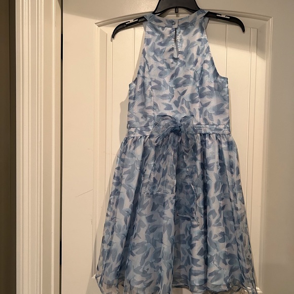 Chiffon a-line dress from LC Lauren Conrad’s Cinderella collection. - Picture 5 of 6